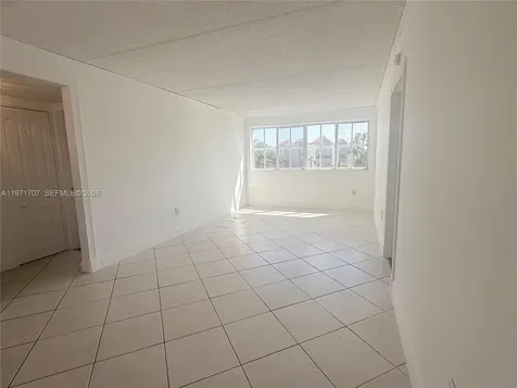 6155 NW 186th Street Hialeah FL 33015