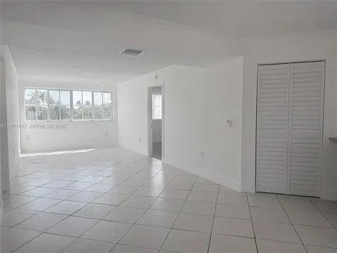6155 NW 186th Street Hialeah FL 33015