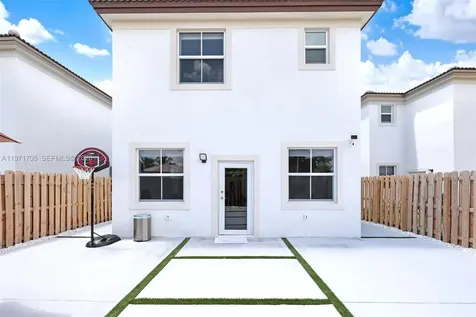 2369 NW 131st Circle Miami FL 33167