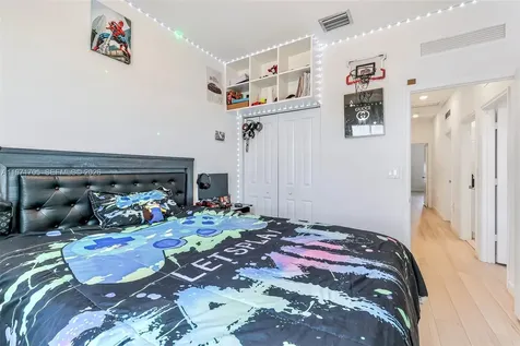 2369 NW 131st Circle Miami FL 33167