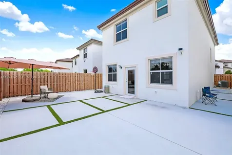 2369 NW 131st Circle Miami FL 33167