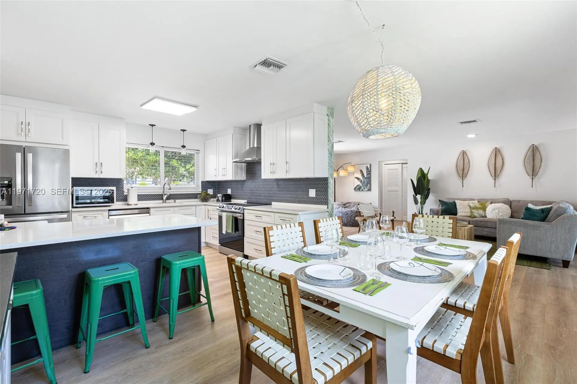 2770 NE 30th Street Lighthouse Point FL 33064