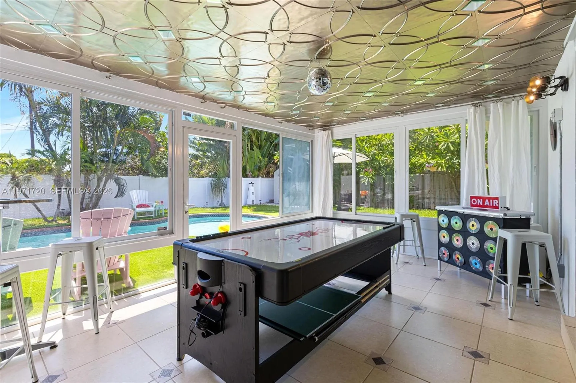 2770 NE 30th Street Lighthouse Point FL 33064