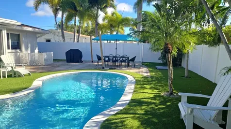 2770 NE 30th Street Lighthouse Point FL 33064