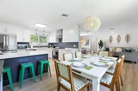 2770 NE 30th Street Lighthouse Point FL 33064