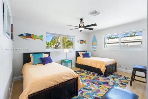 2770 NE 30th Street Lighthouse Point FL 33064