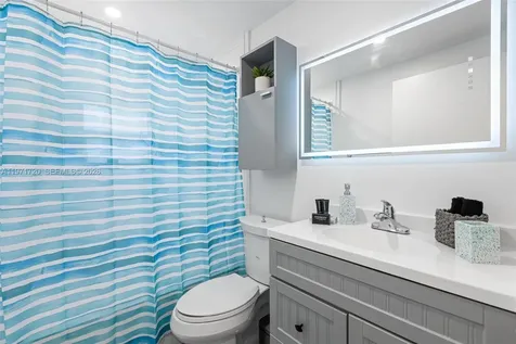 2770 NE 30th Street Lighthouse Point FL 33064