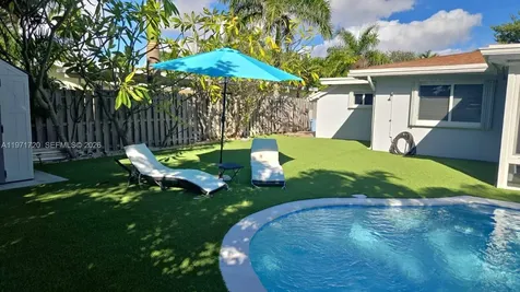 2770 NE 30th Street Lighthouse Point FL 33064