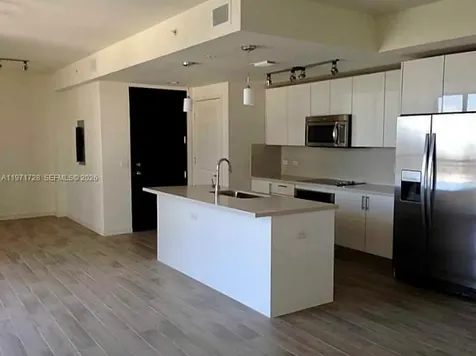 999 SW 1st Avenue Miami FL 33130