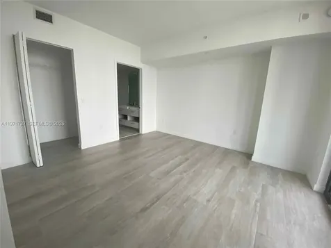 45 SW 9th Street Miami FL 33130