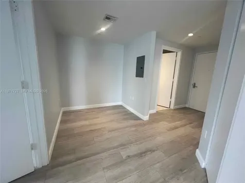 45 SW 9th Street Miami FL 33130