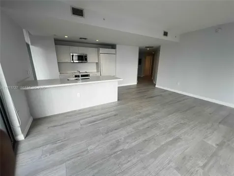 45 SW 9th Street Miami FL 33130