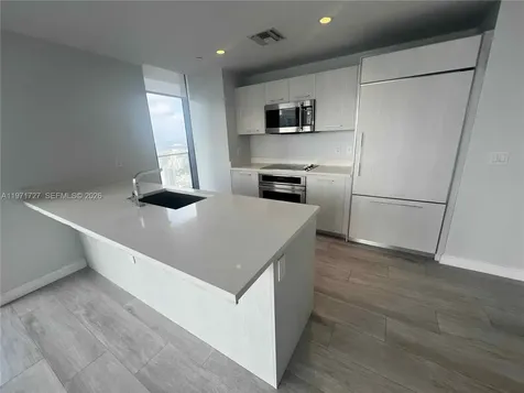 45 SW 9th Street Miami FL 33130