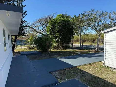 22534 SW 114th Place Miami FL 33170
