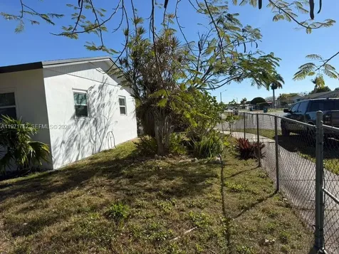22534 SW 114th Place Miami FL 33170