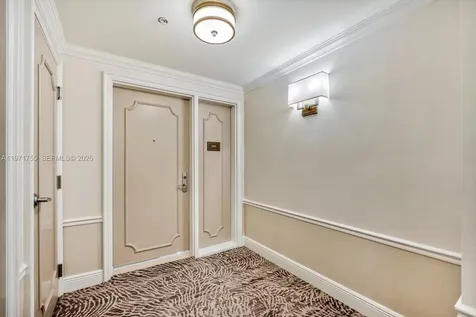 3400 SW 27th Avenue Miami FL 33133