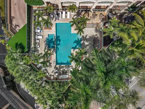 3400 SW 27th Avenue Miami FL 33133