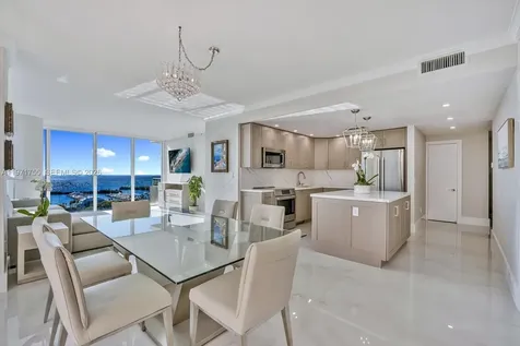 3400 SW 27th Avenue Miami FL 33133