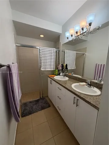 977 SW 147th Avenue Pembroke Pines FL 33027