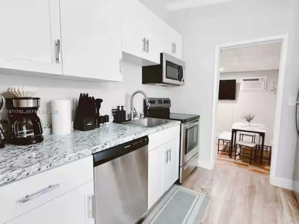 308 NE 8th Court Pompano Beach FL 33060