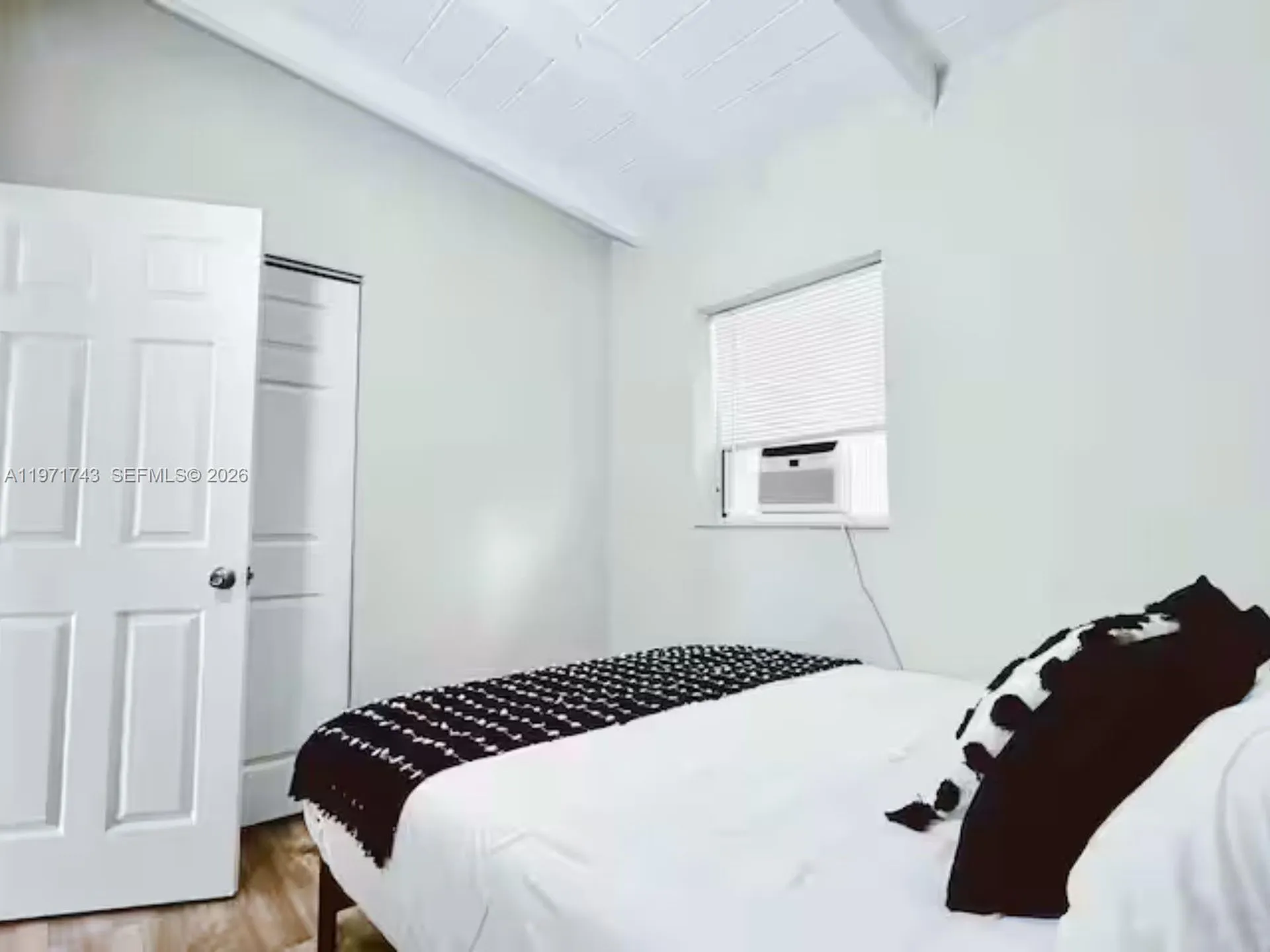 308 NE 8th Court Pompano Beach FL 33060