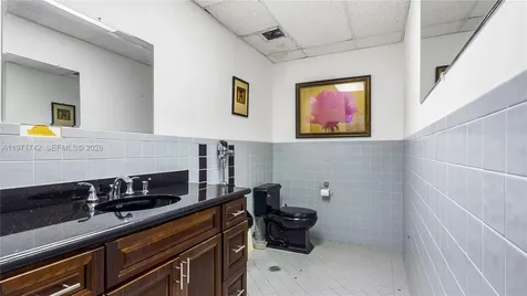 240 Commercial Boulevard Lauderdale By The Sea FL 33308