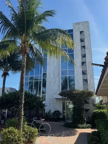240 Commercial Boulevard Lauderdale By The Sea FL 33308