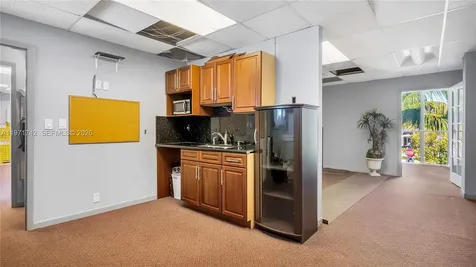 240 Commercial Boulevard Lauderdale By The Sea FL 33308