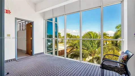240 Commercial Boulevard Lauderdale By The Sea FL 33308