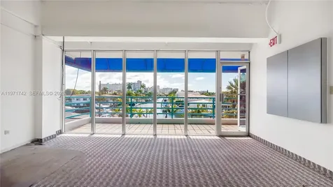 240 Commercial Boulevard Lauderdale By The Sea FL 33308