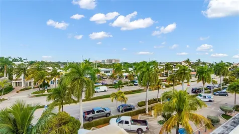 240 Commercial Boulevard Lauderdale By The Sea FL 33308