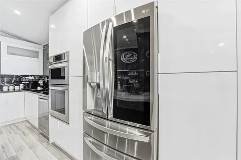 892 NW 136th Place Miami FL 33182