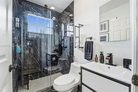 892 NW 136th Place Miami FL 33182