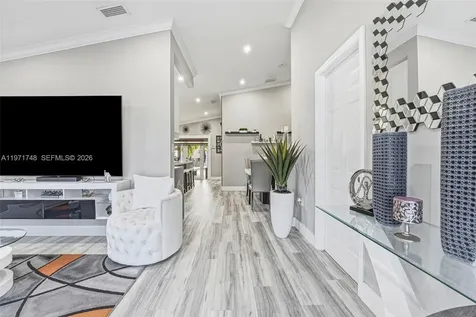 892 NW 136th Place Miami FL 33182