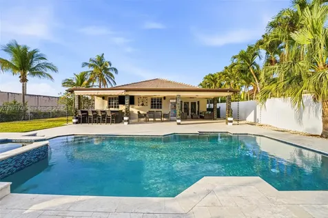 892 NW 136th Place Miami FL 33182