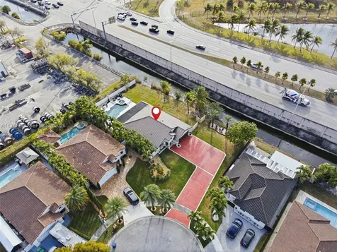 892 NW 136th Place Miami FL 33182