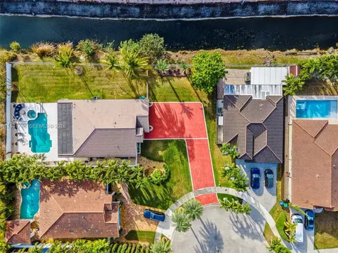 892 NW 136th Place Miami FL 33182