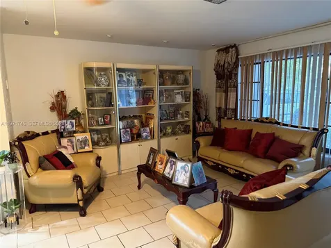 4431 NE 1st Terrace Deerfield Beach FL 33064
