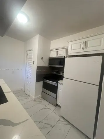 121 NE 169th Terrace North Miami Beach FL 33162