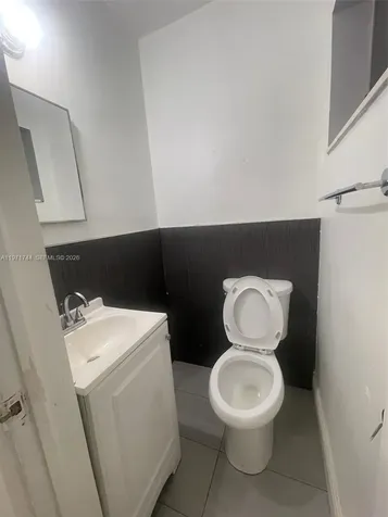 121 NE 169th Terrace North Miami Beach FL 33162
