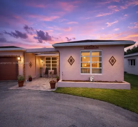 11827 NW 39th Street Sunrise FL 33323