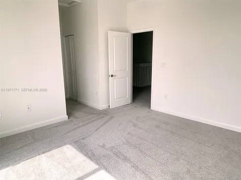1427 SE 7th Terrace Homestead FL 33034