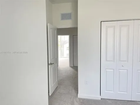 1427 SE 7th Terrace Homestead FL 33034