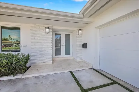 5680 SW 86th Street Miami FL 33143