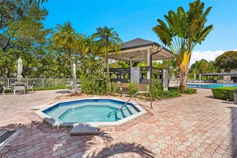 7785 SW 86th Street Miami FL 33143
