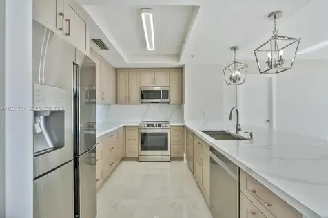 3400 SW 27th Avenue Miami FL 33133