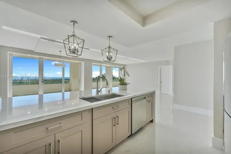 3400 SW 27th Avenue Miami FL 33133