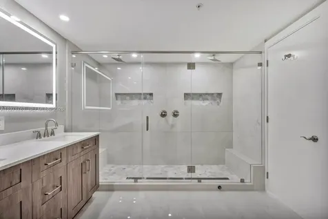 3400 SW 27th Avenue Miami FL 33133