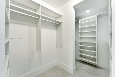 3400 SW 27th Avenue Miami FL 33133