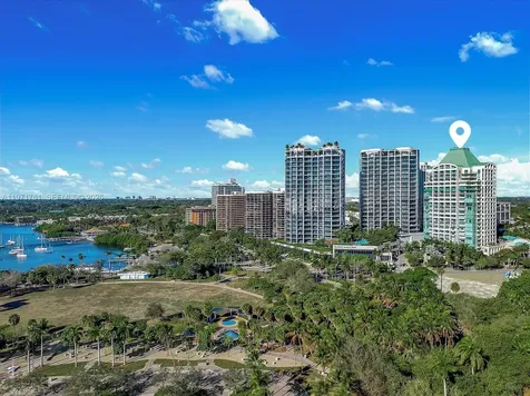 3400 SW 27th Avenue Miami FL 33133